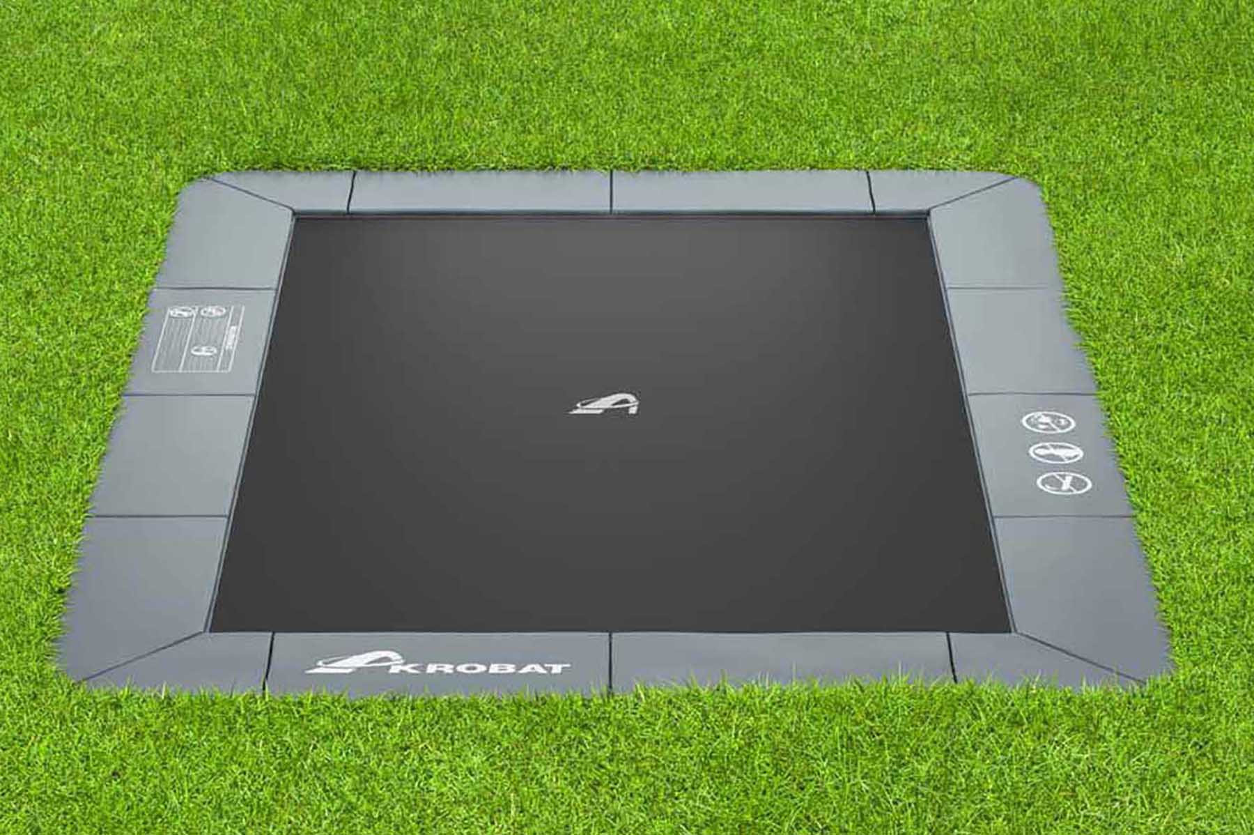 Akrobat Trampoline Orbit - Flat to the Ground - 305 x 183 cm - Antraciet