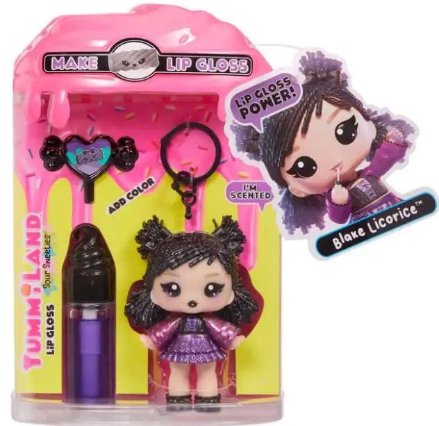 Yummiland Lip Gloss Doll: Sour Sweeties - Blake Drop - Inclusief 1 pop, DIY Lip Gloss + Afneembare Sleutelhanger, Cosmetisch Spel, Verzamelbaar