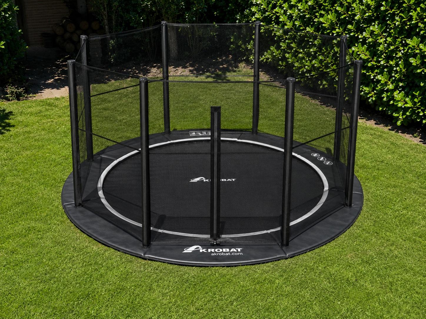 Akrobat Trampoline Orbit - Flat to the Ground - 305 cm - Zwart / Zwart - met Veiligheidsnet