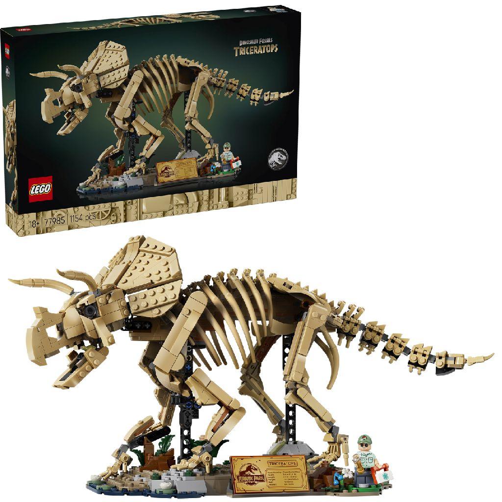 LEGO 77985 Jurassic World Triceratops