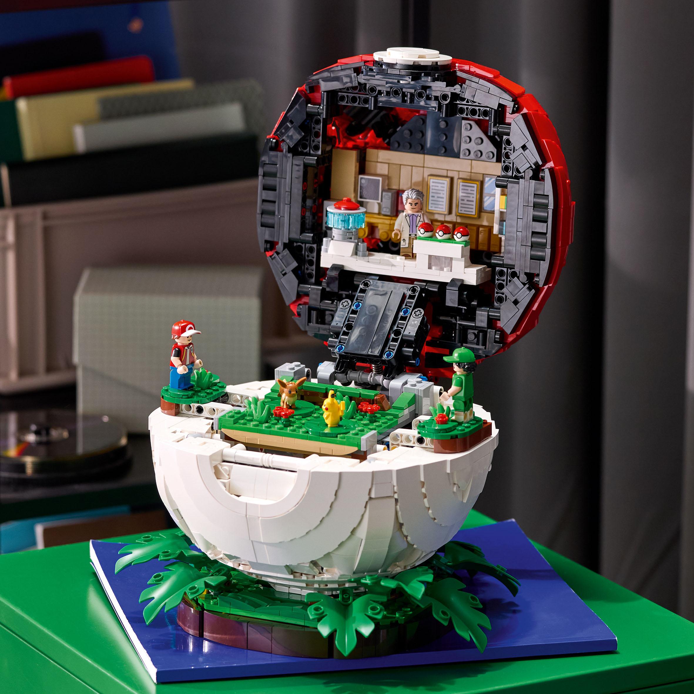 LEGO 72154 Pokemon Pokeball Met Trainer Scenes